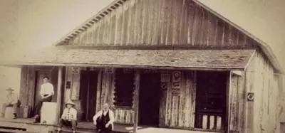 Old sepia photograph of Zolfo Springs, FL